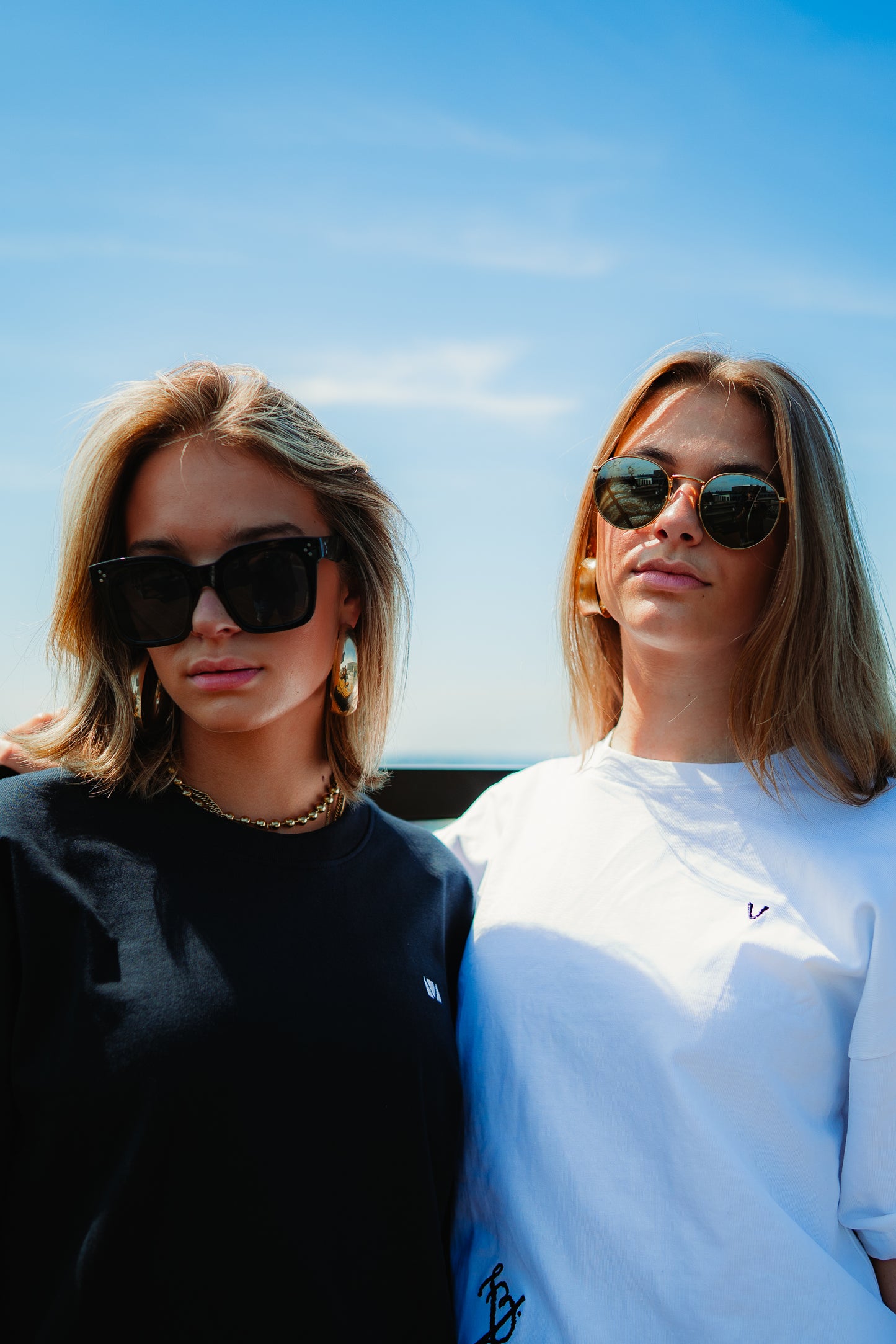 Patience et Longueur de Temps_ VIBE T-shirts